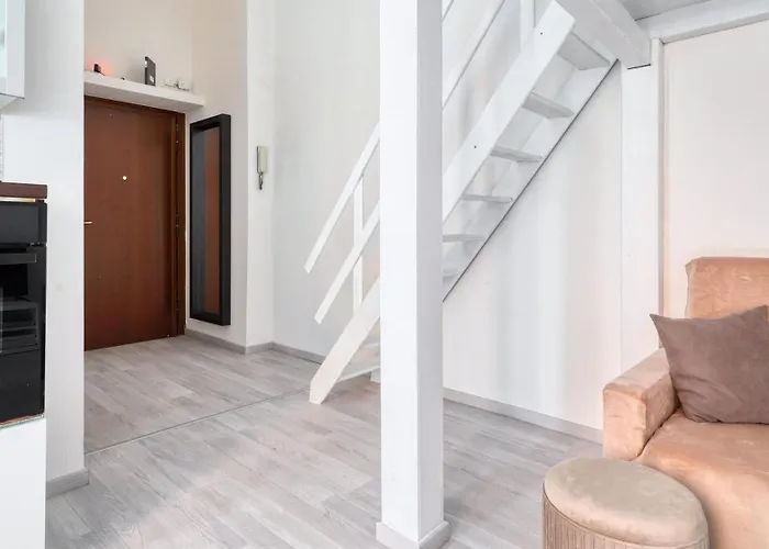 Ideal Rent - Viale Corsica 41